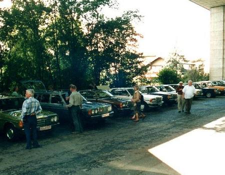 Anfahrt unter der Drachenfelsbahn