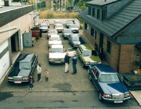 Eintreffen unserer Fahrzeuge bei Simona und Frank...