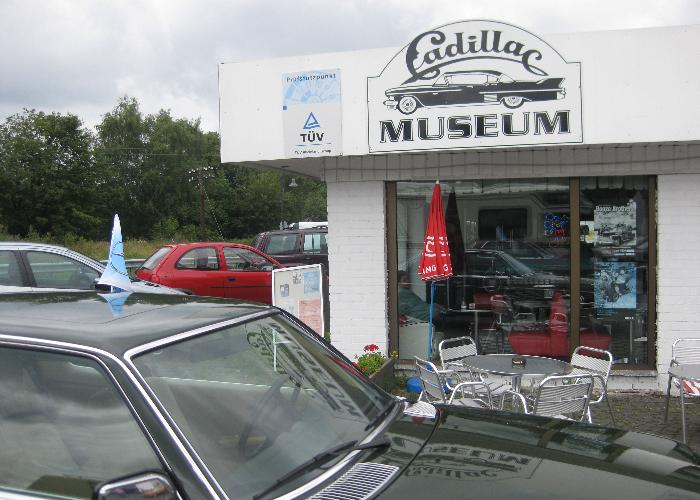 Besuch des Cadillac-Museums in Hachenburg