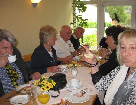 Gemeinsames Fr�hst�ck